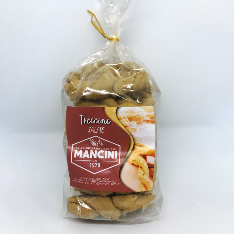 Treccine salate con mandorle
