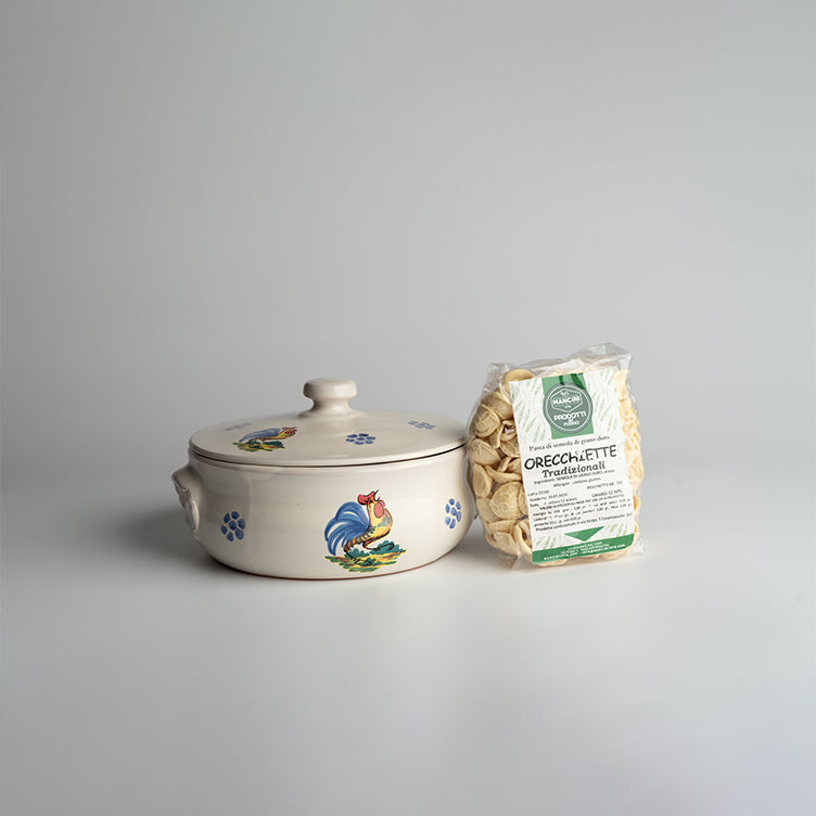 Orecchiette con tegame e coperchio