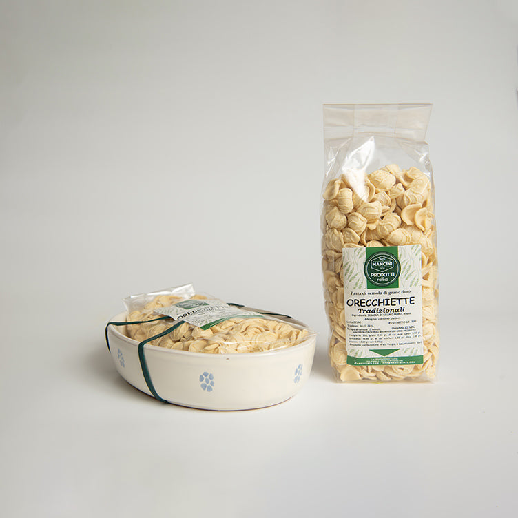 Orecchiette tradizionali con tegame ovale